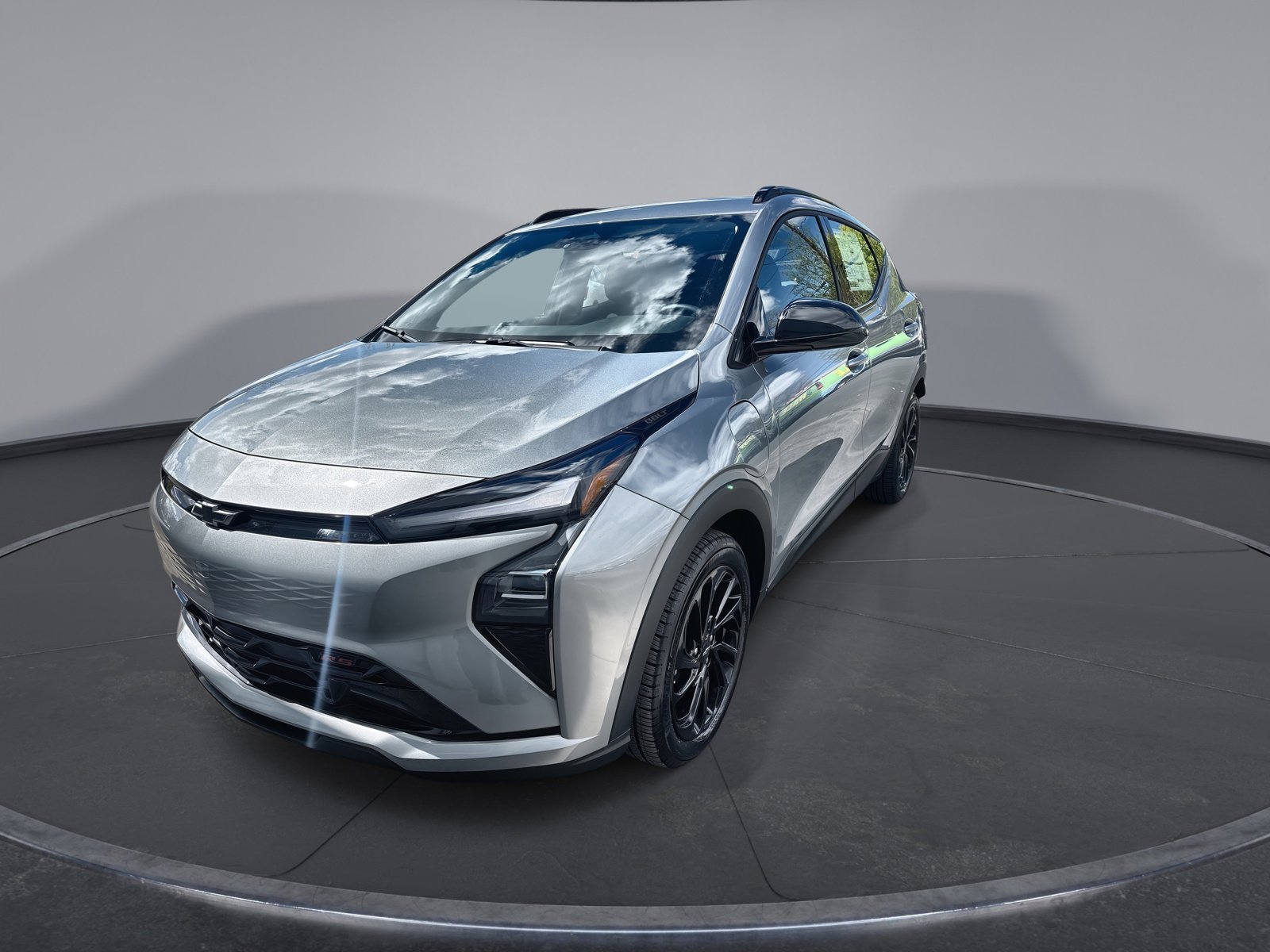 New 2027 Chevrolet Bolt RS FWD image 10