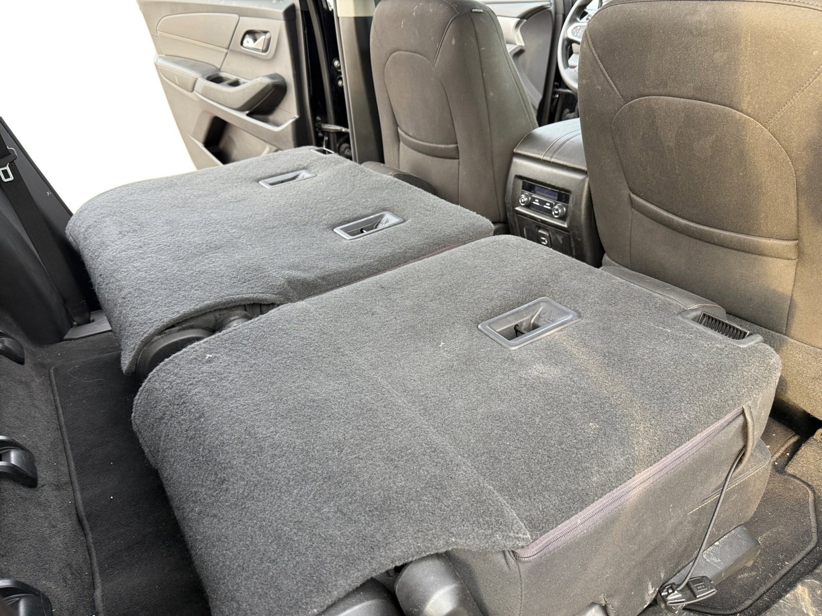 Used 2019 Chevrolet Traverse LS image 12