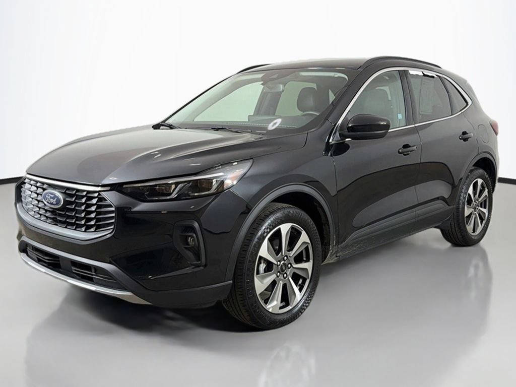 Used 2025 Ford Escape Platinum AWD/4WD image 9