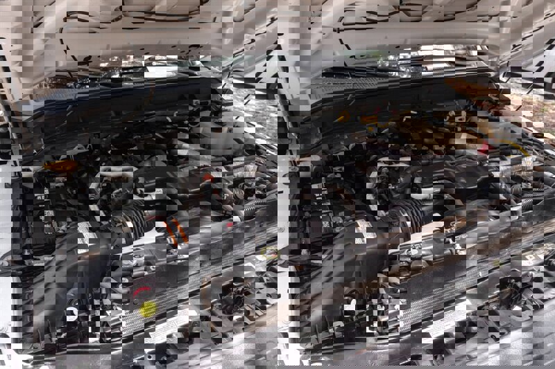 Used 2015 Ford F550 4x4 Regular Cab Super Duty image 32