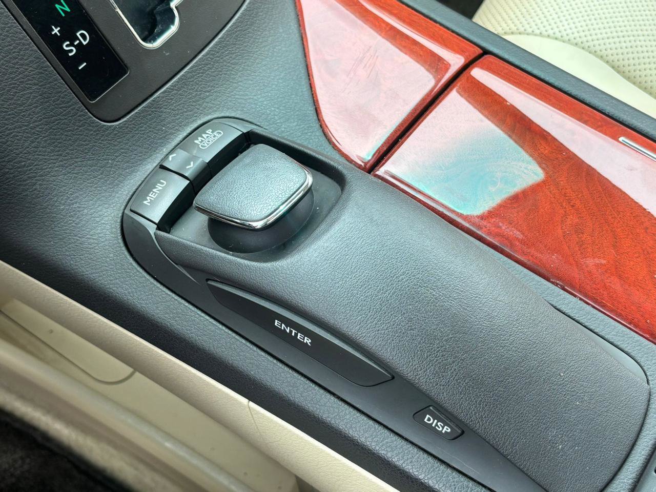 Used 2012 Lexus RX 450h FWD w/ Premium Pkg image 33