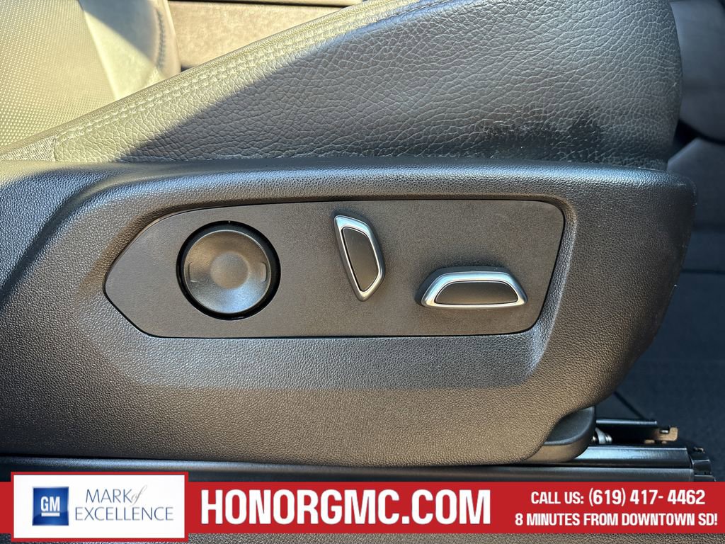 Used 2023 GMC Yukon Denali image 29