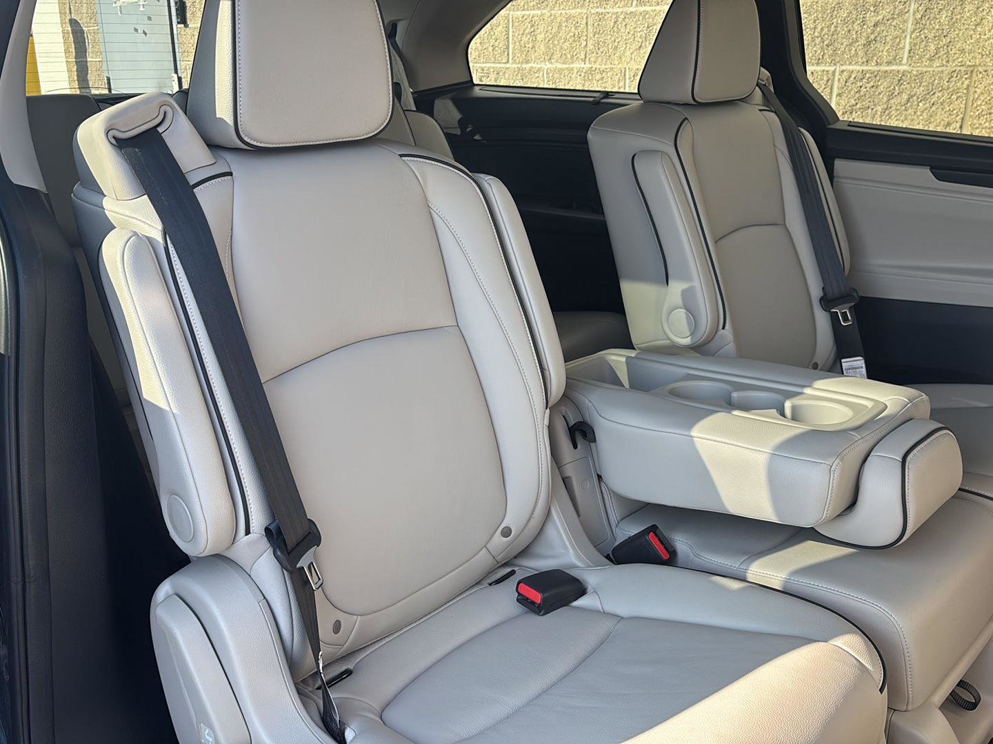 Used 2025 Honda Odyssey Touring image 25