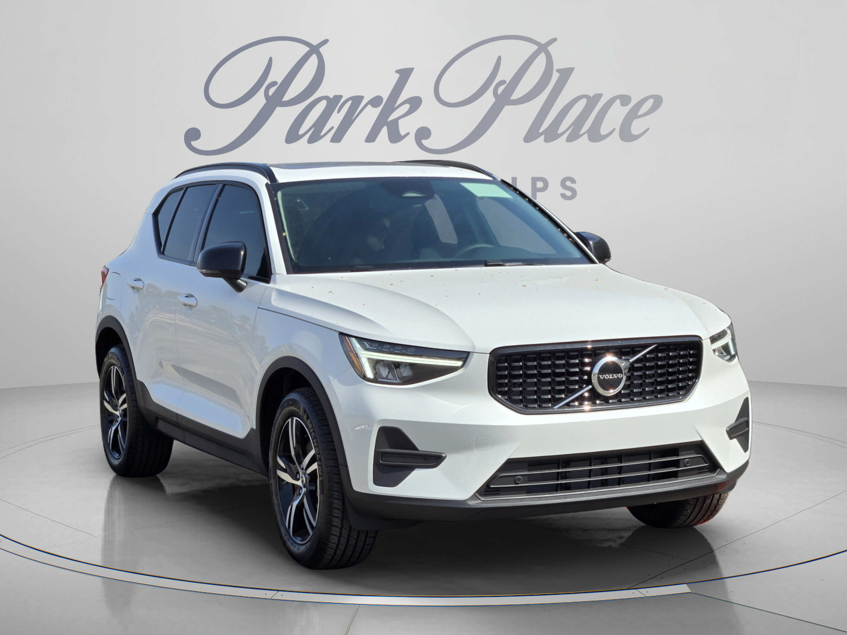 New 2026 Volvo XC40 B5 Core w/ Protection Package Premier AWD/4WD image 8