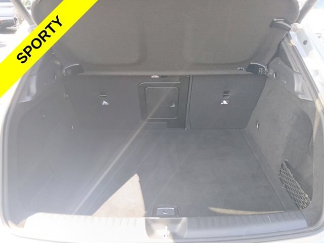 Used 2018 Mercedes-Benz GLA 250 4MATIC image 9