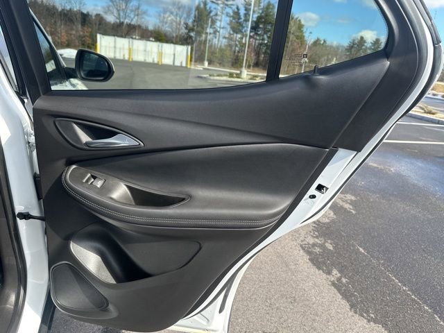 Used 2021 Buick Encore GX Select image 13