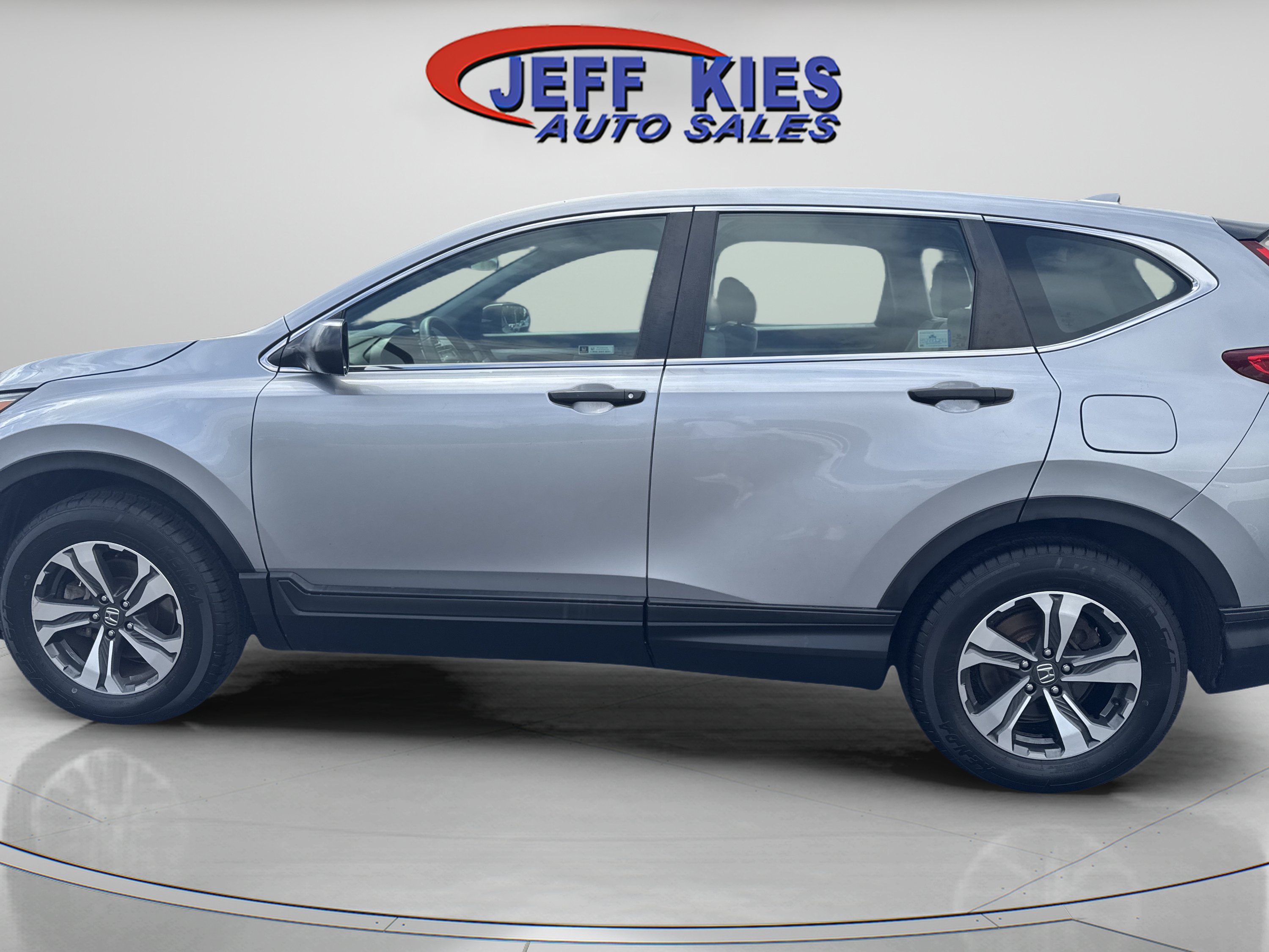 Used 2019 Honda CR-V LX image 8