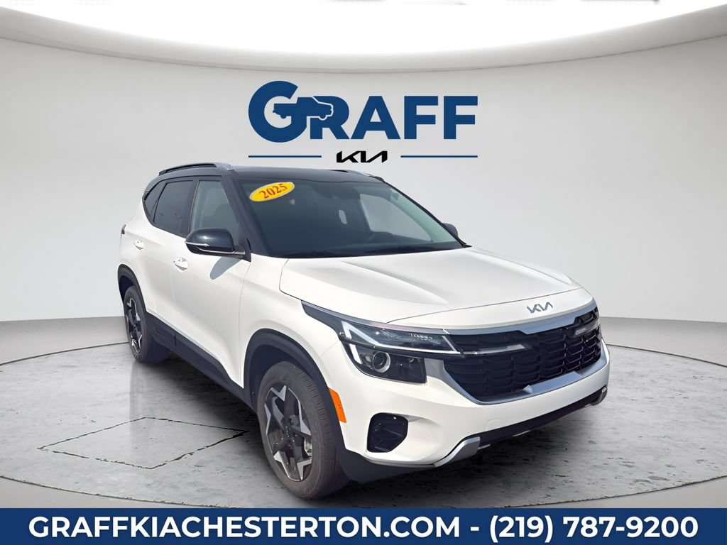 Used 2025 Kia Seltos S AWD/4WD image 14