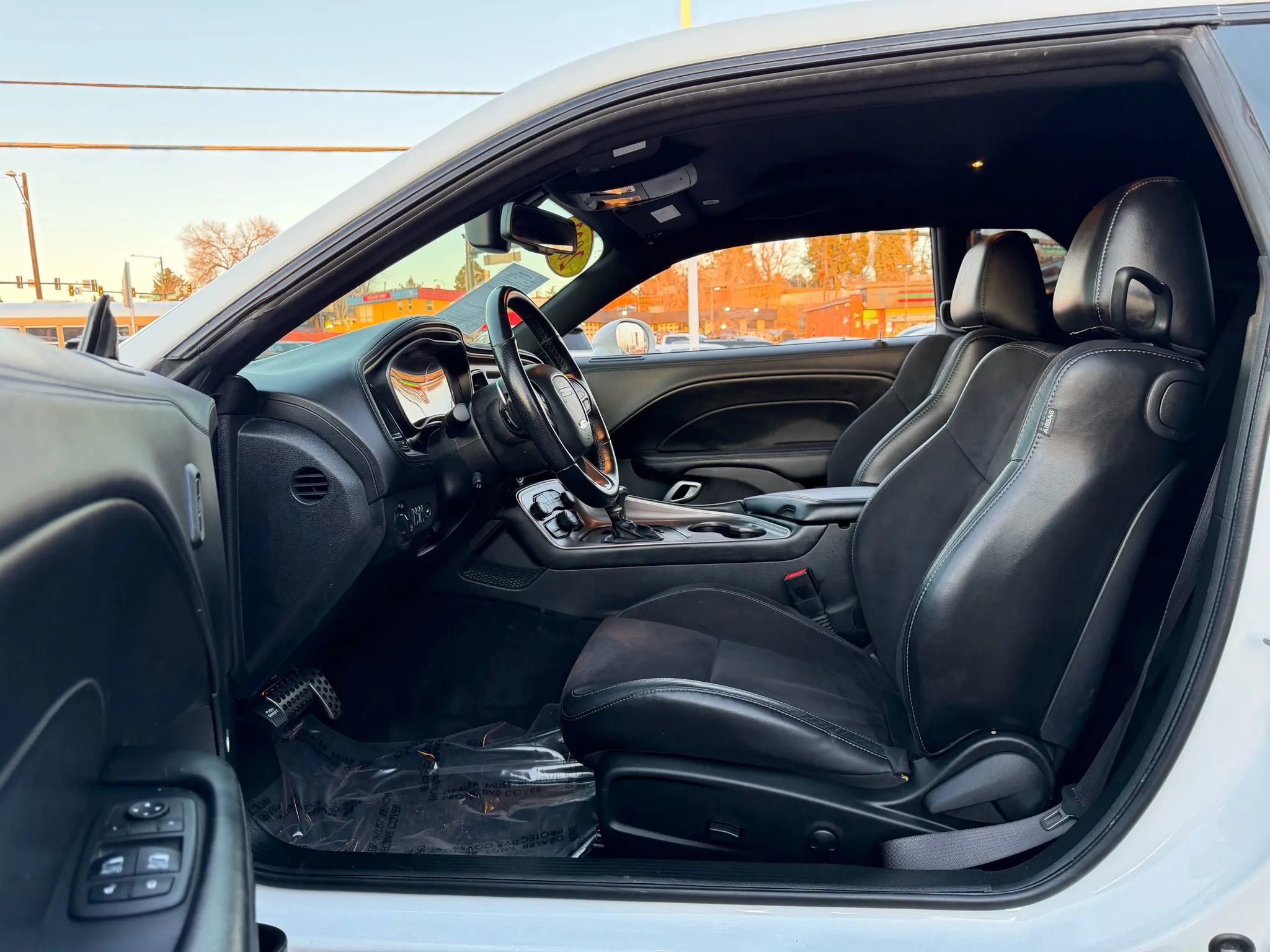 Used 2022 Dodge Challenger GT w/ Plus Package image 13