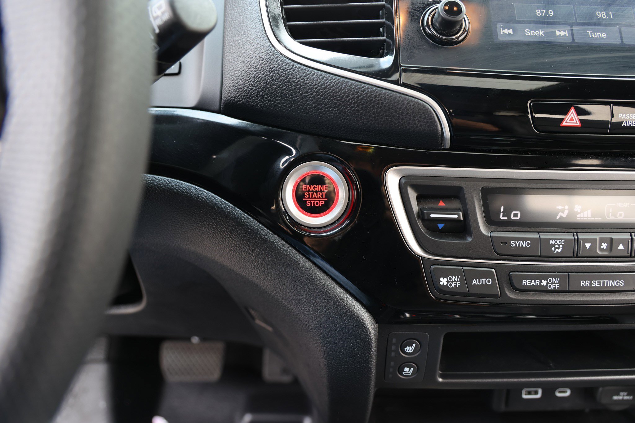 Used 2024 Honda Passport Black Edition image 20