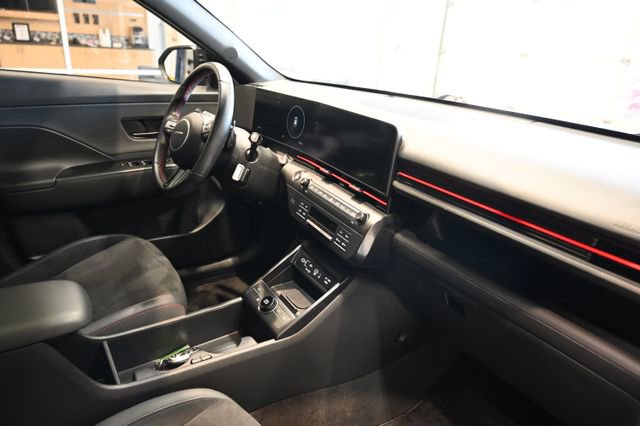 Used 2024 Hyundai Kona N Line image 13