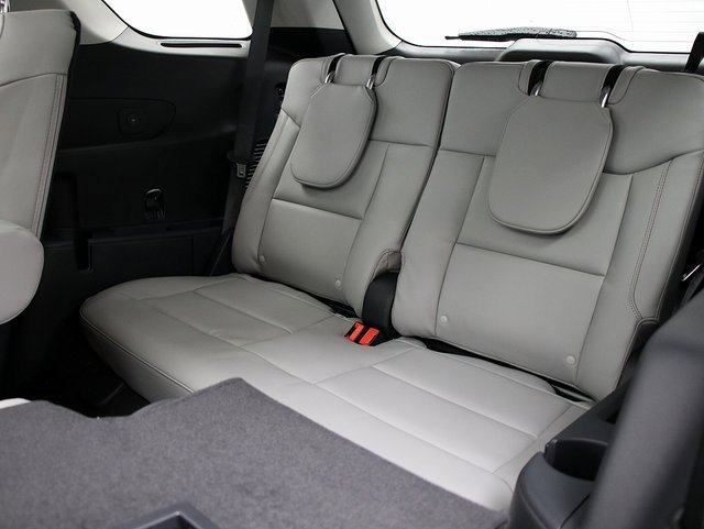 New 2026 Ford Explorer Active image 12
