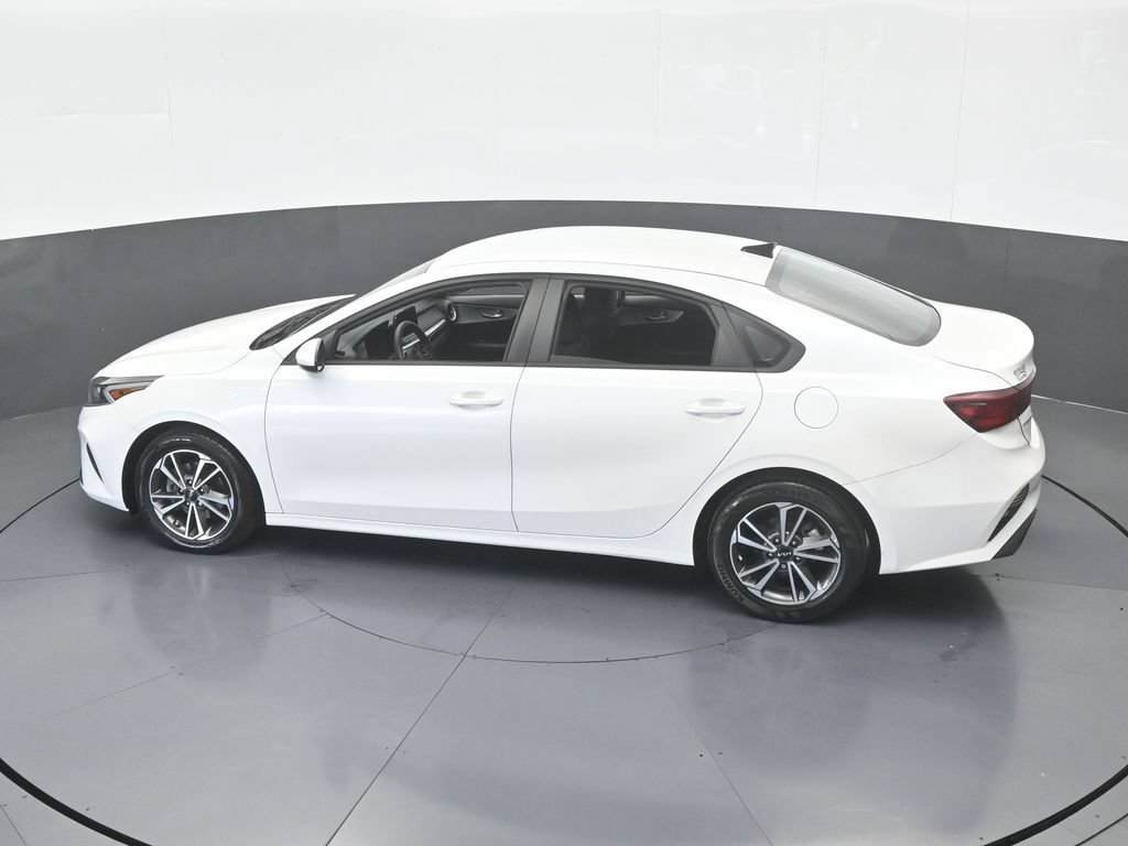 Used 2023 Kia Forte LXS FWD image 42