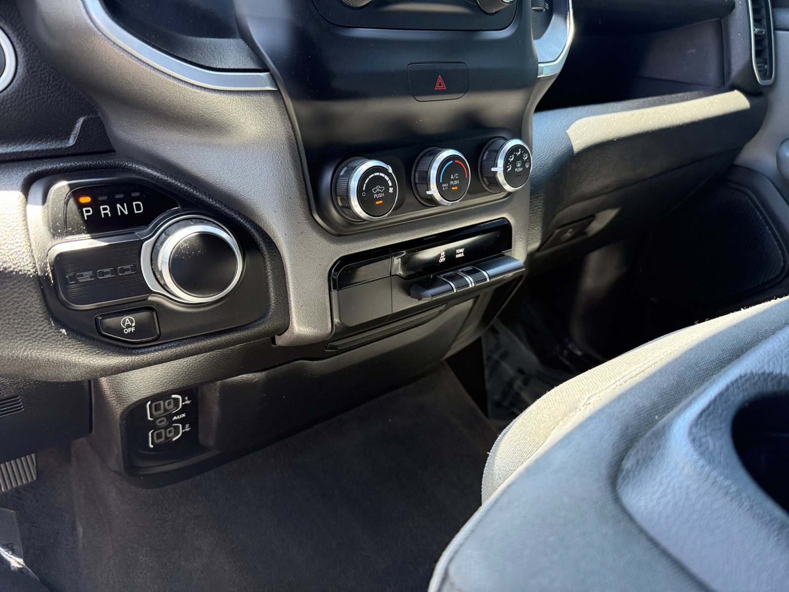 Used 2021 RAM 1500 Big Horn image 13