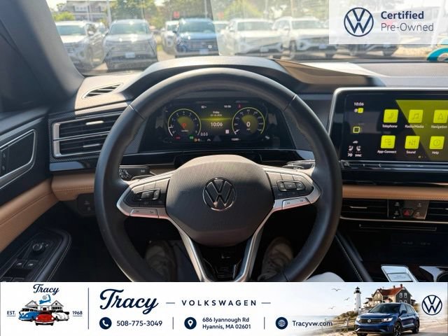 Certified 2026 Volkswagen Atlas Cross Sport SEL R-Line AWD/4WD image 15