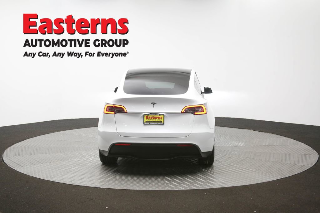Used 2022 Tesla Model Y Long Range AWD/4WD image 32