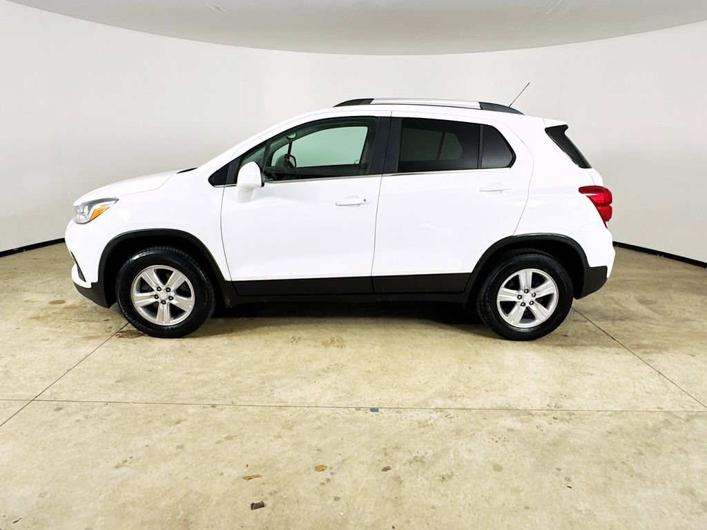 Used 2017 Chevrolet Trax LT AWD/4WD image 4