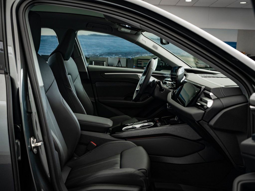 New 2026 Audi A6 Premium Plus image 26