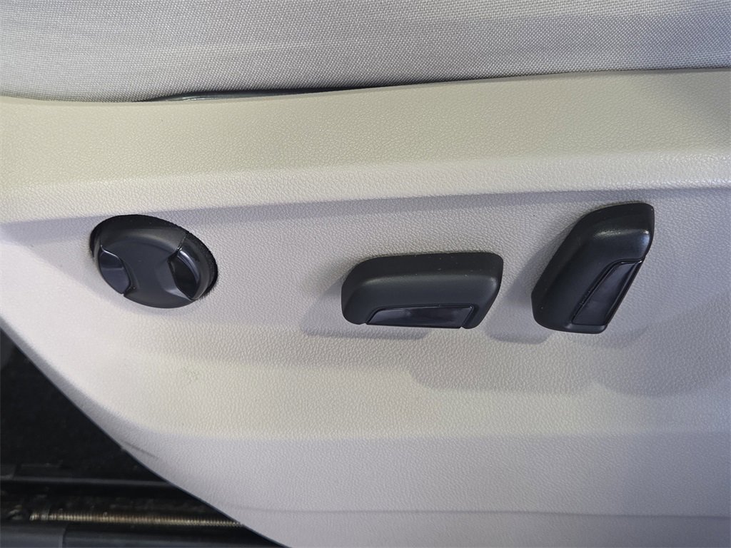 Used 2021 Volkswagen Atlas SE w/ Panoramic Sunroof Package image 21