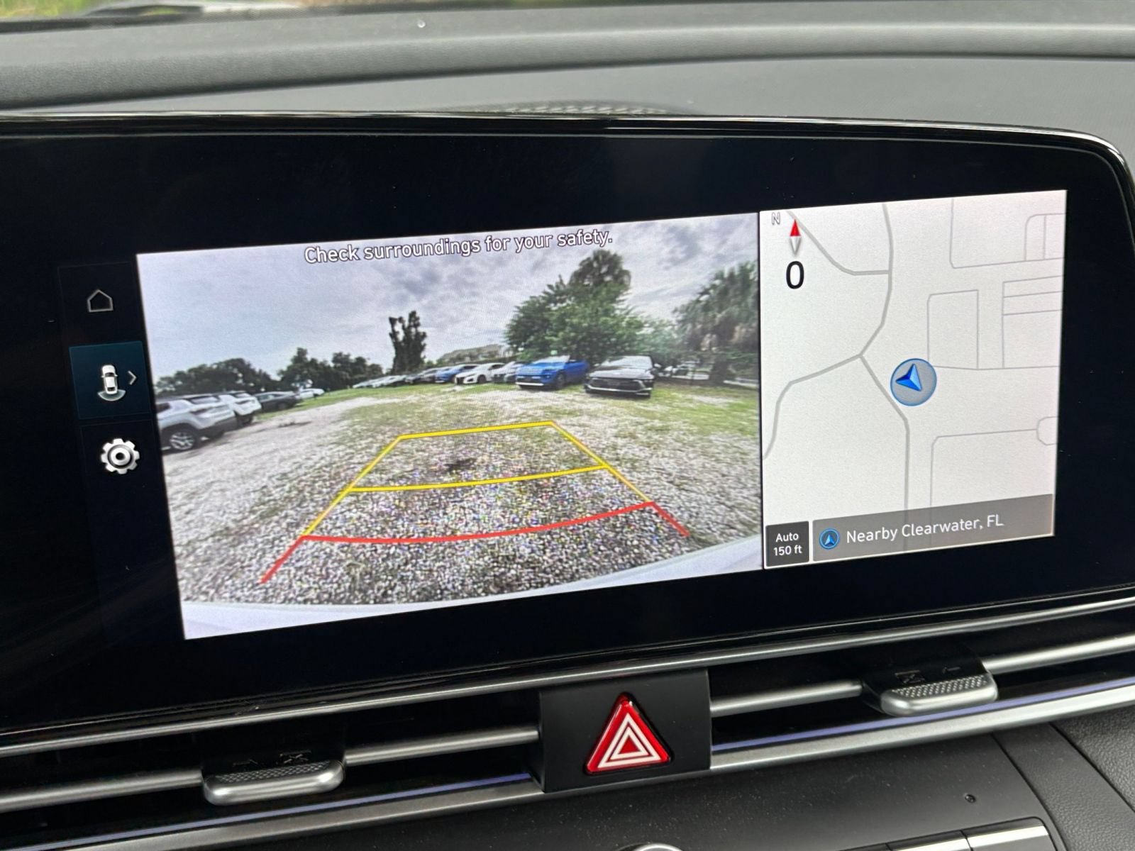 Used 2025 Hyundai Elantra SEL FWD image 25