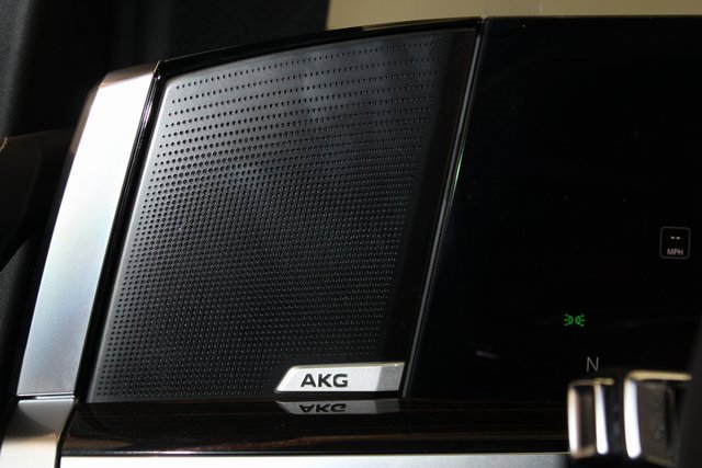 New 2026 Cadillac Escalade ESV Luxury w/ Touring Package image 30