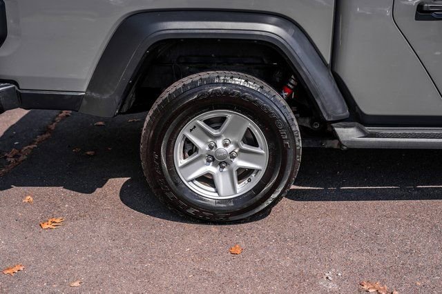Used 2020 Jeep Gladiator Sport w/ Quick Order Package 24S AWD/4WD image 6