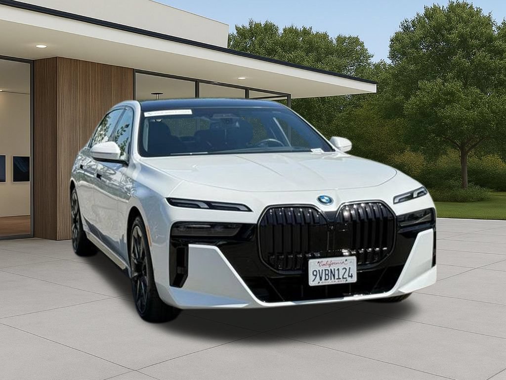 Used 2026 BMW 750e xDrive AWD/4WD image 39
