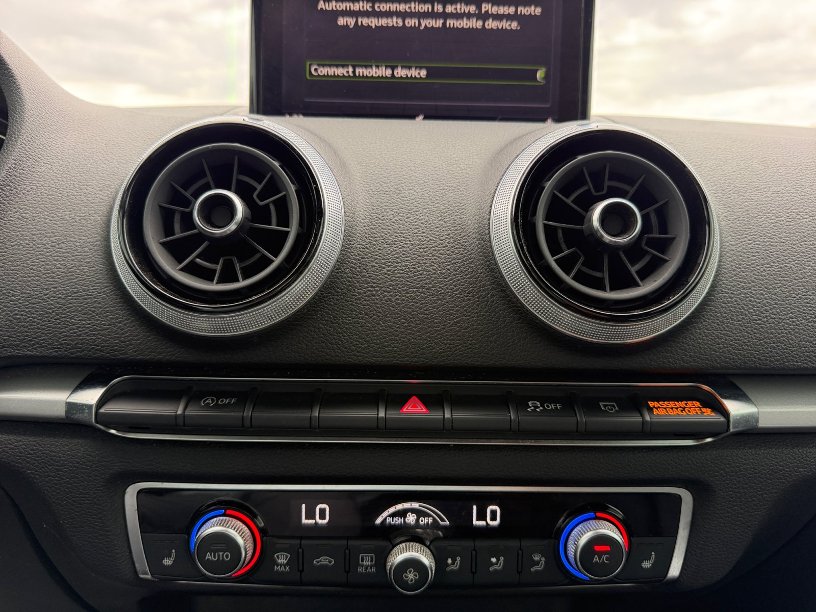 Used 2019 Audi A3 2.0T Premium FWD image 11