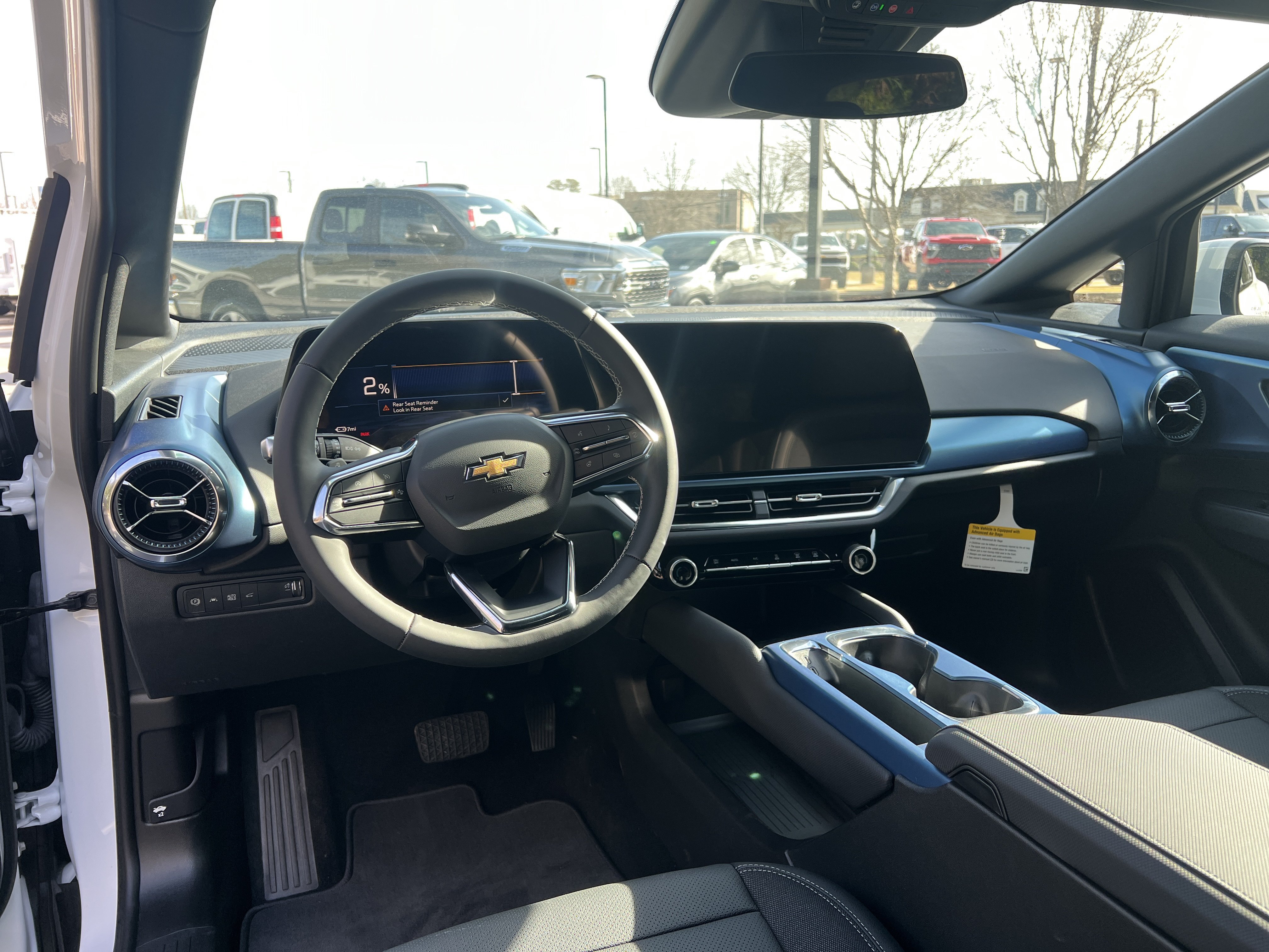 New 2026 Chevrolet Equinox EV LT AWD/4WD image 33