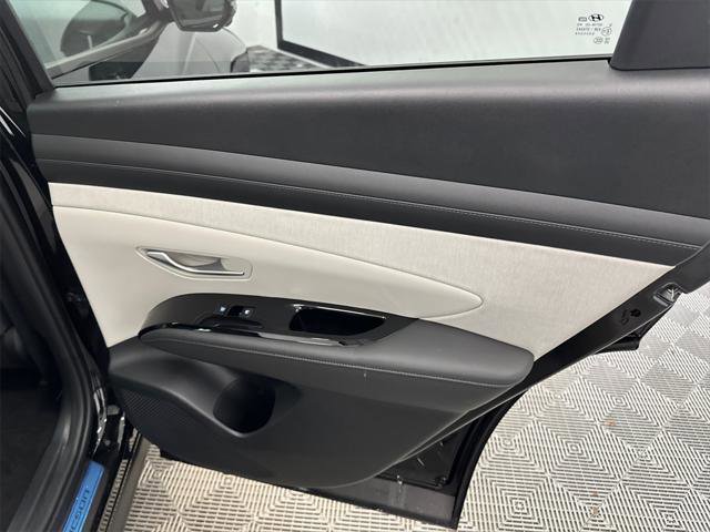 New 2026 Hyundai Tucson Limited image 18