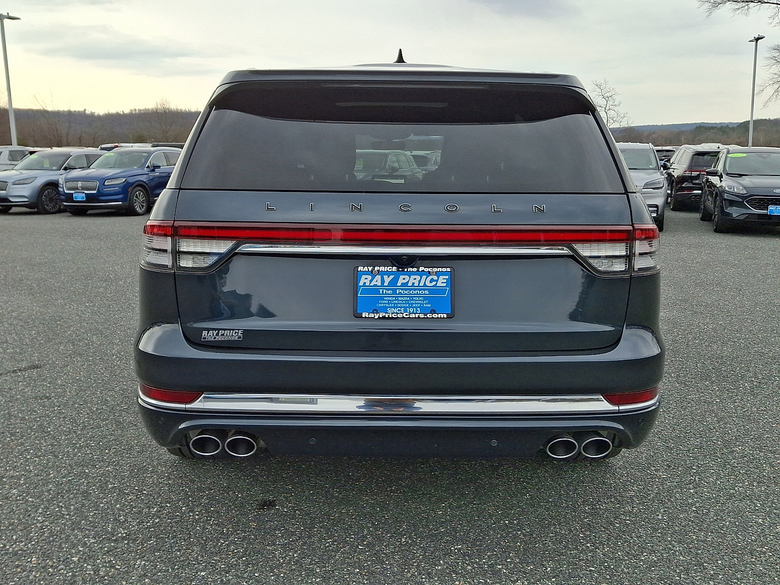 Certified 2023 Lincoln Aviator Black Label AWD/4WD image 5