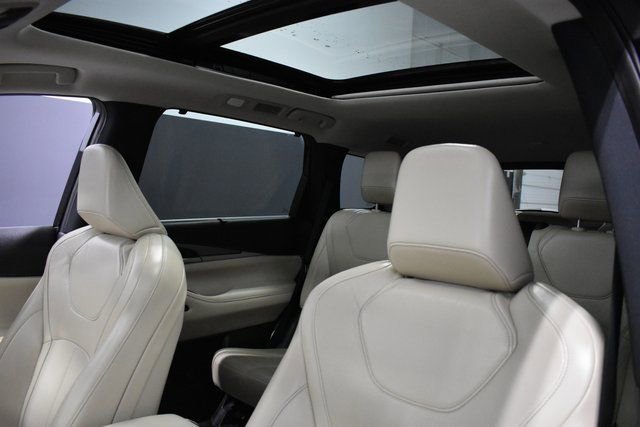 Used 2023 INFINITI QX60 Luxe image 16