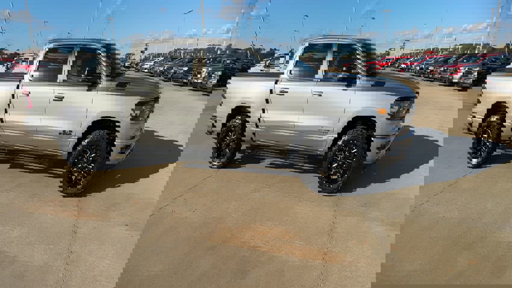 Used 2022 RAM 1500 Big Horn image 2