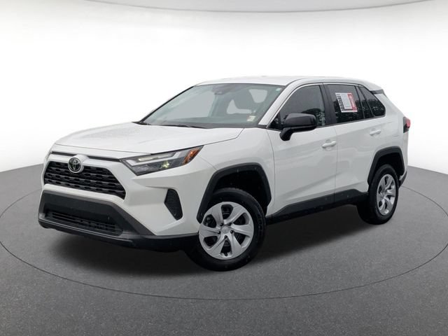 Used 2024 Toyota RAV4 LE FWD image 1