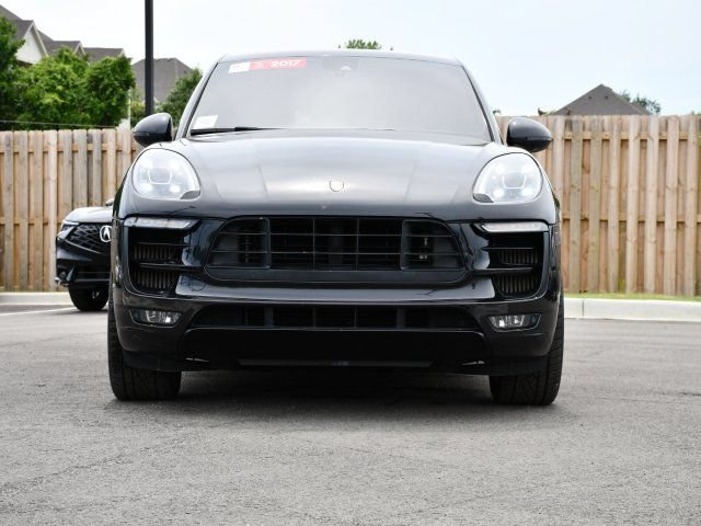 Used 2017 Porsche Macan GTS AWD/4WD image 2