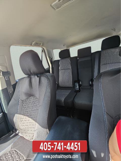 Used 2022 Toyota 4Runner SR5 AWD/4WD image 6