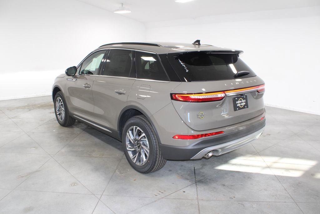 New 2026 Lincoln Corsair Premiere image 6