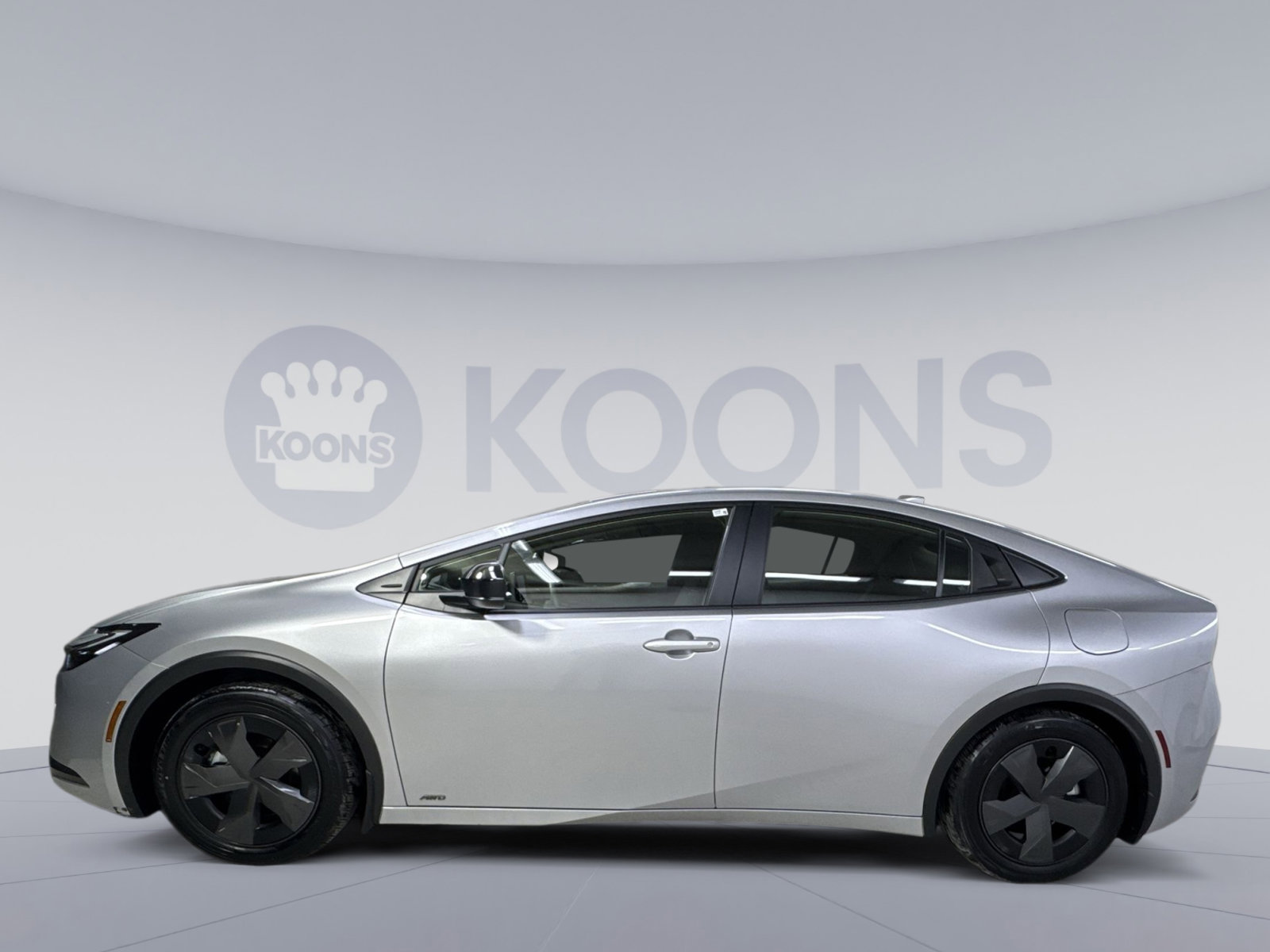 Used 2024 Toyota Prius LE image 8