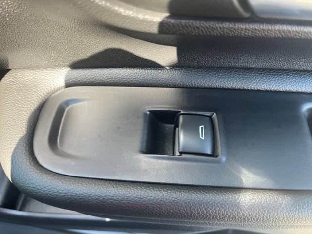 Used 2023 GMC Terrain SLE w/ Fleet Convenience Package AWD/4WD image 42