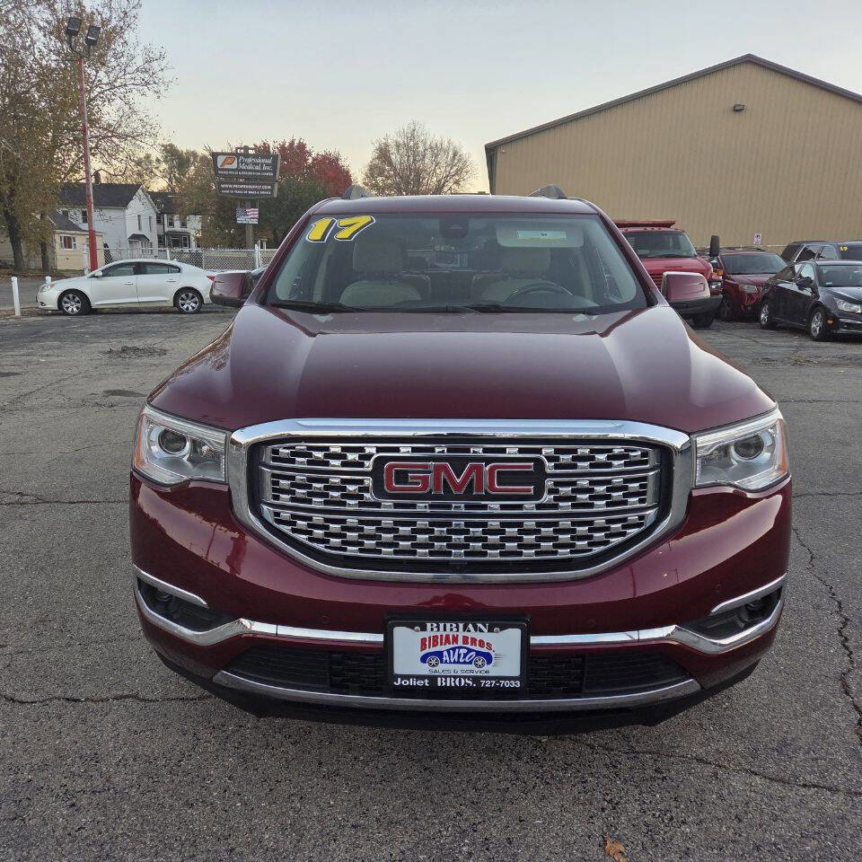 Used 2017 GMC Acadia Denali w/ Technology Package image 2