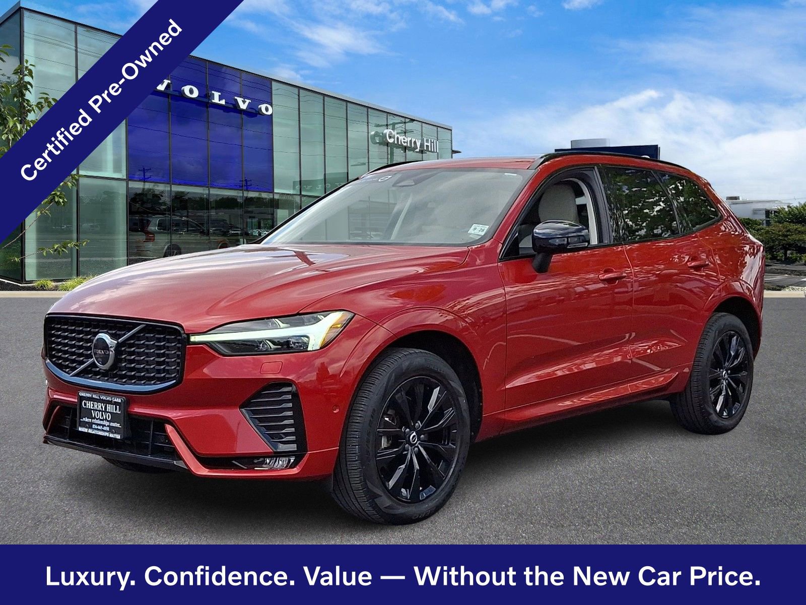 Certified 2024 Volvo XC60 B5 Plus w/ Climate Package AWD/4WD image 3