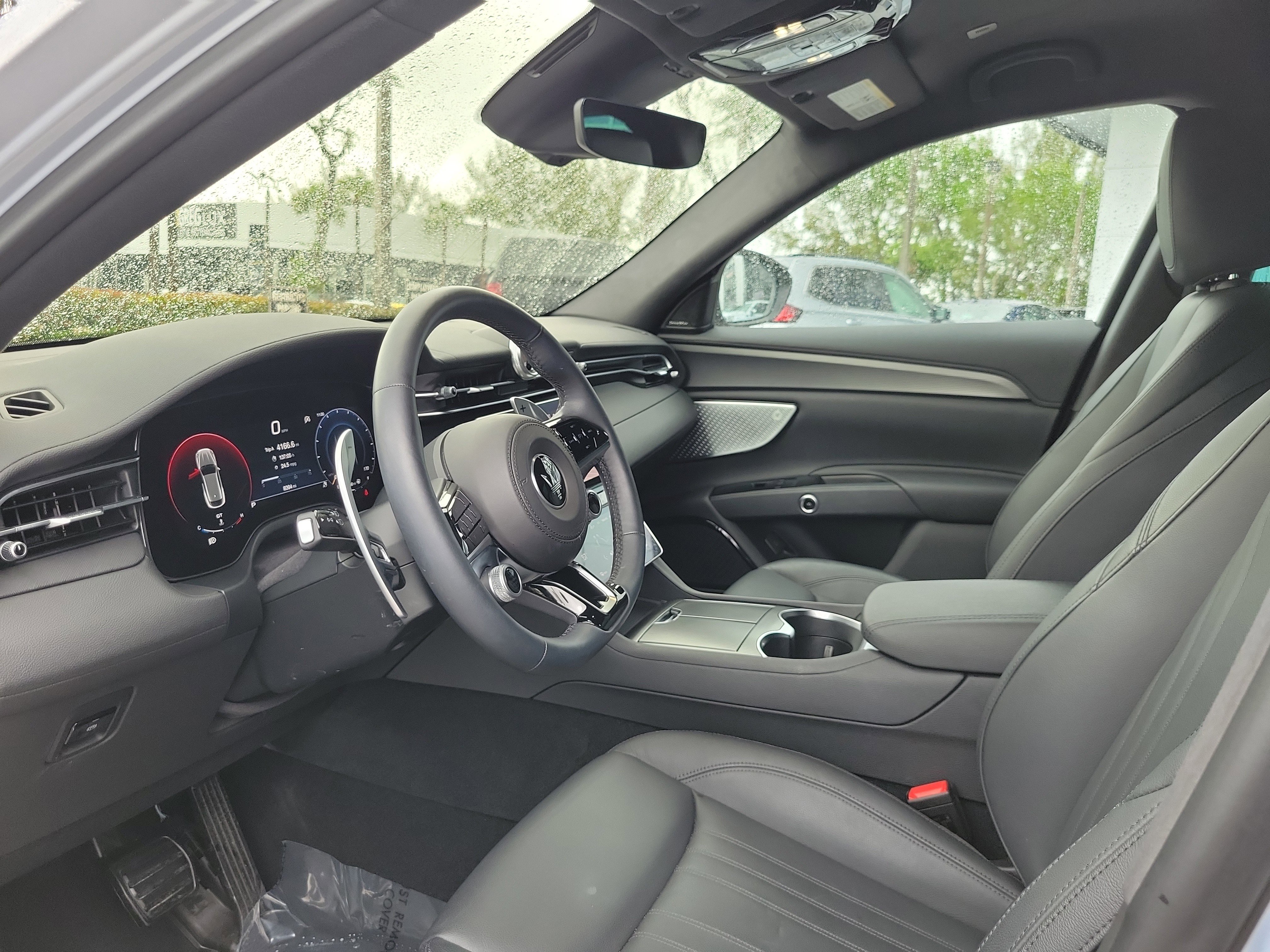 Used 2023 Maserati Grecale GT image 18