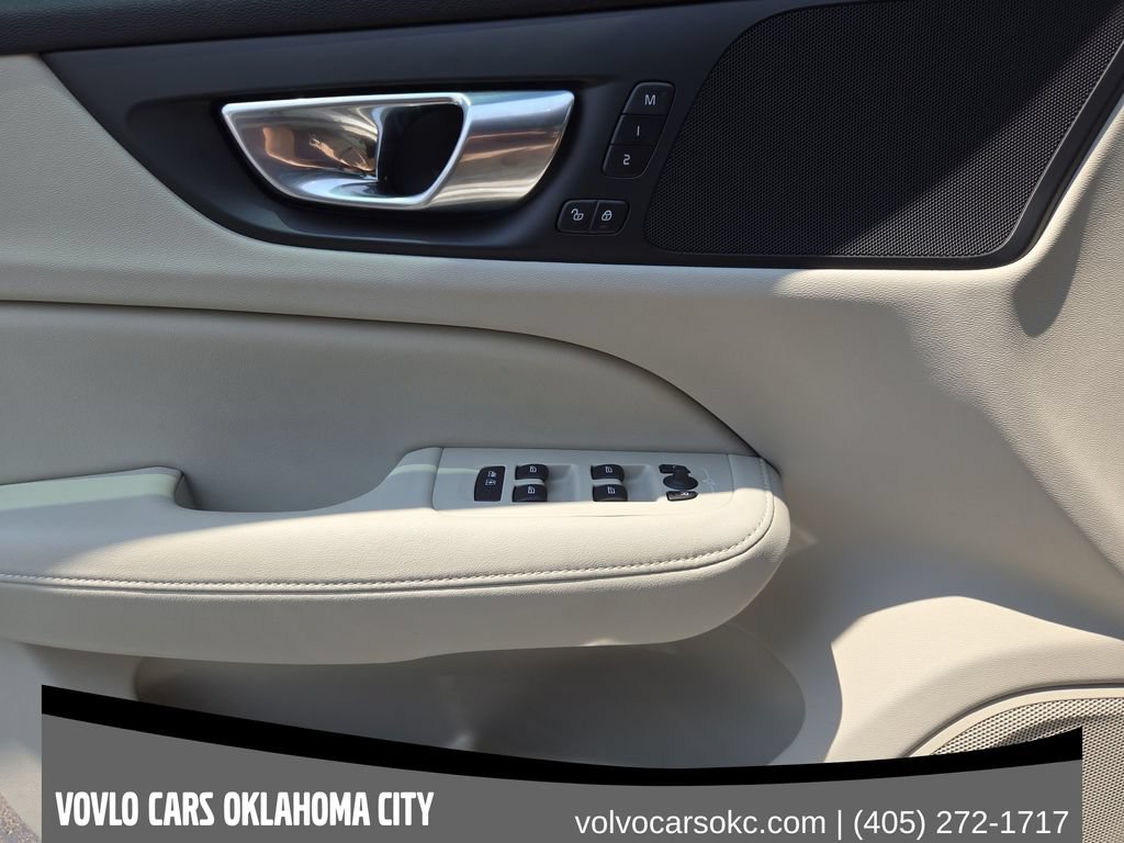 Certified 2026 Volvo V60 B5 Cross Country Plus w/ Climate Package AWD/4WD image 25