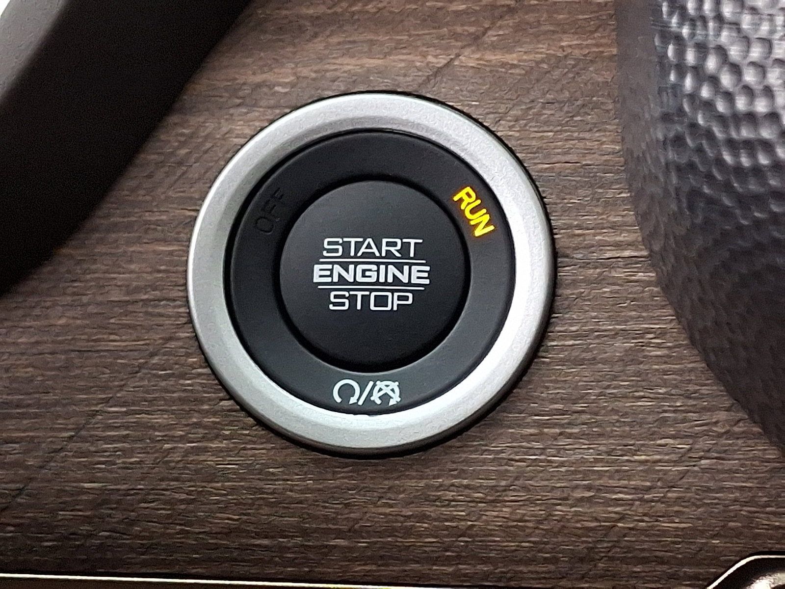 Used 2025 RAM 2500 Limited image 16