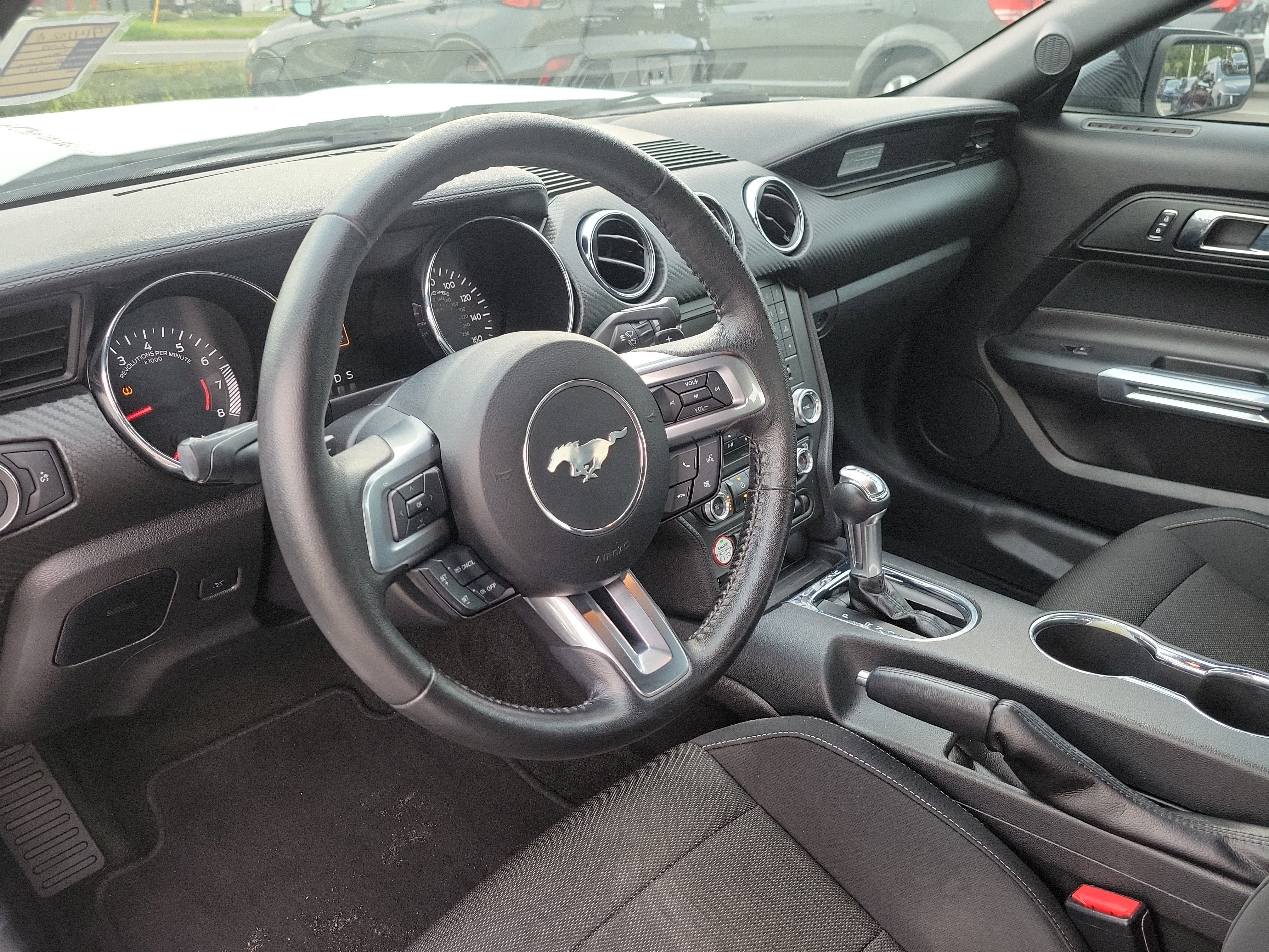 Used 2017 Ford Mustang Coupe RWD image 15
