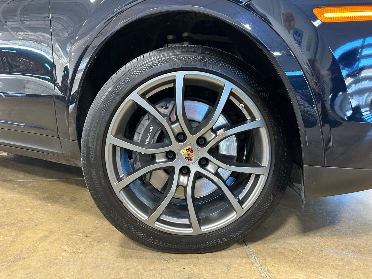 Used 2021 Porsche Cayenne image 10