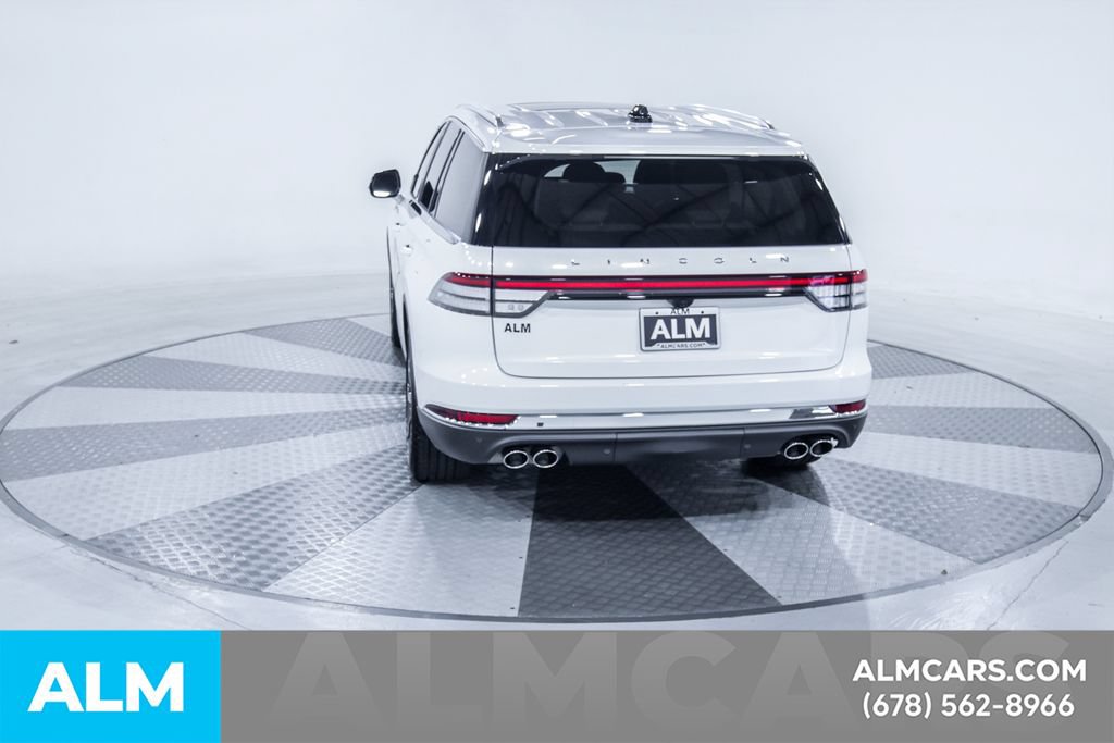Used 2025 Lincoln Aviator Reserve w/ Equipment Group 201A AWD/4WD image 8