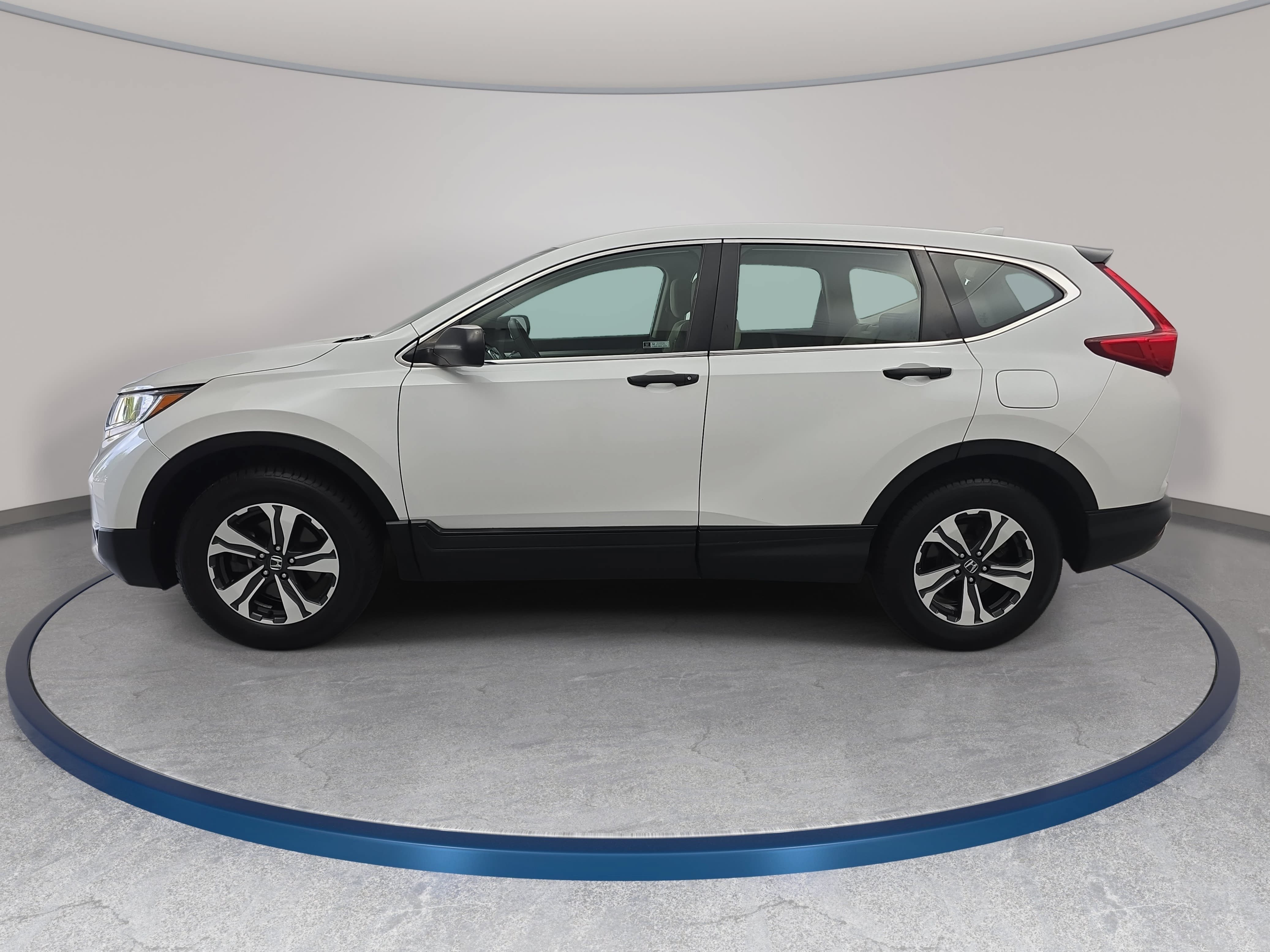 Used 2019 Honda CR-V LX image 8