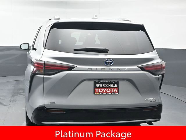 Certified 2023 Toyota Sienna Platinum image 5
