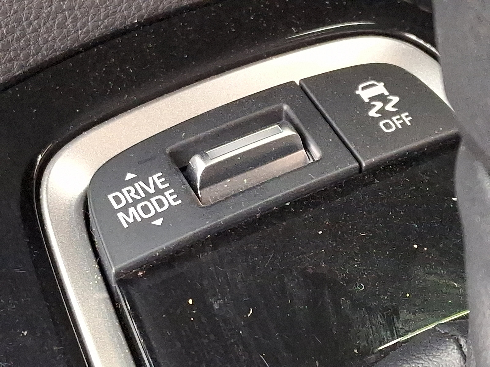 Certified 2023 Toyota Corolla SE w/ Carpet Mat Package (TMS) image 24